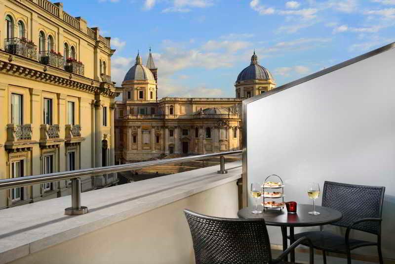فندق Doubletree By Hilton Rome Monti المظهر الخارجي الصورة